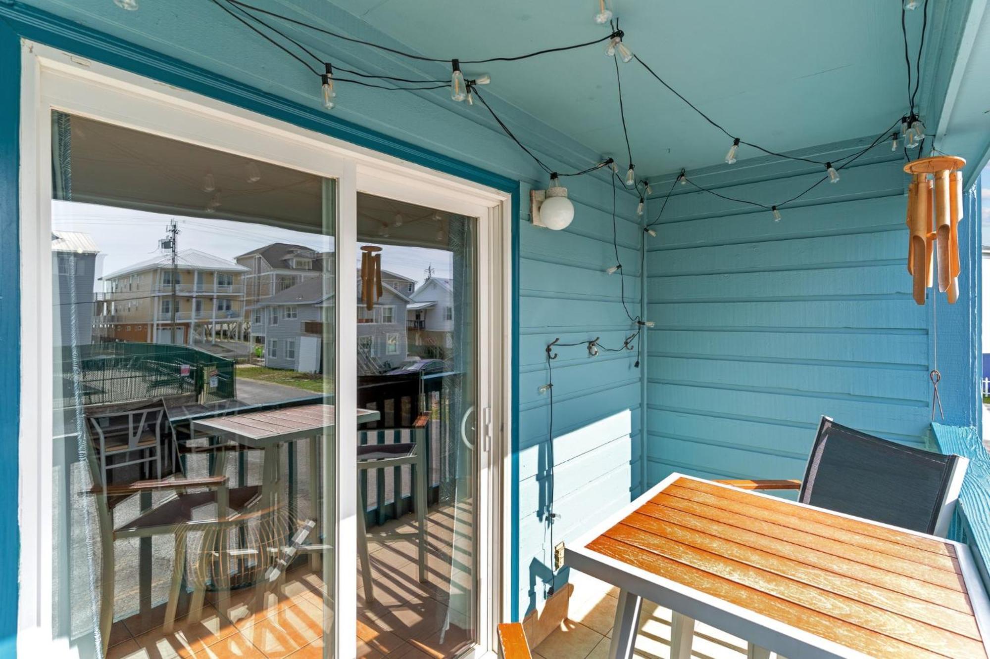 Hang Ten Hideaway, Pool, Condo, Parking - 6 Person Max Occupancy Carolina Beach Exterior foto