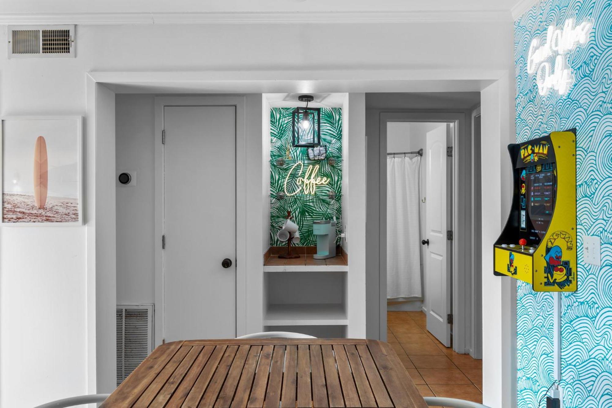 Hang Ten Hideaway, Pool, Condo, Parking - 6 Person Max Occupancy Carolina Beach Exterior foto